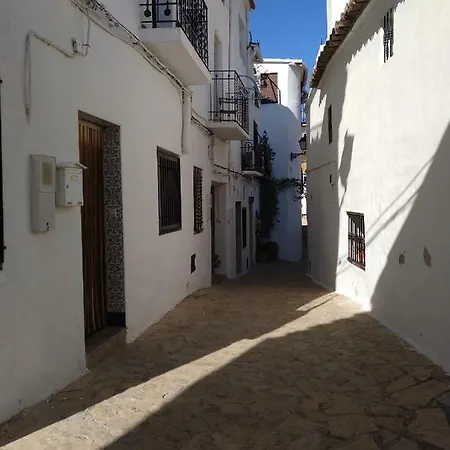 La Muralla Del Castillo Chulilla Exterior photo